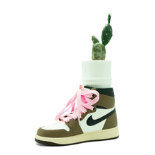 Load image into Gallery viewer, Cactus Jack AJ1 Sneaker Sculpture Set