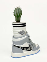 Load image into Gallery viewer, Dior AJ1 Sneaker Sculpture Set